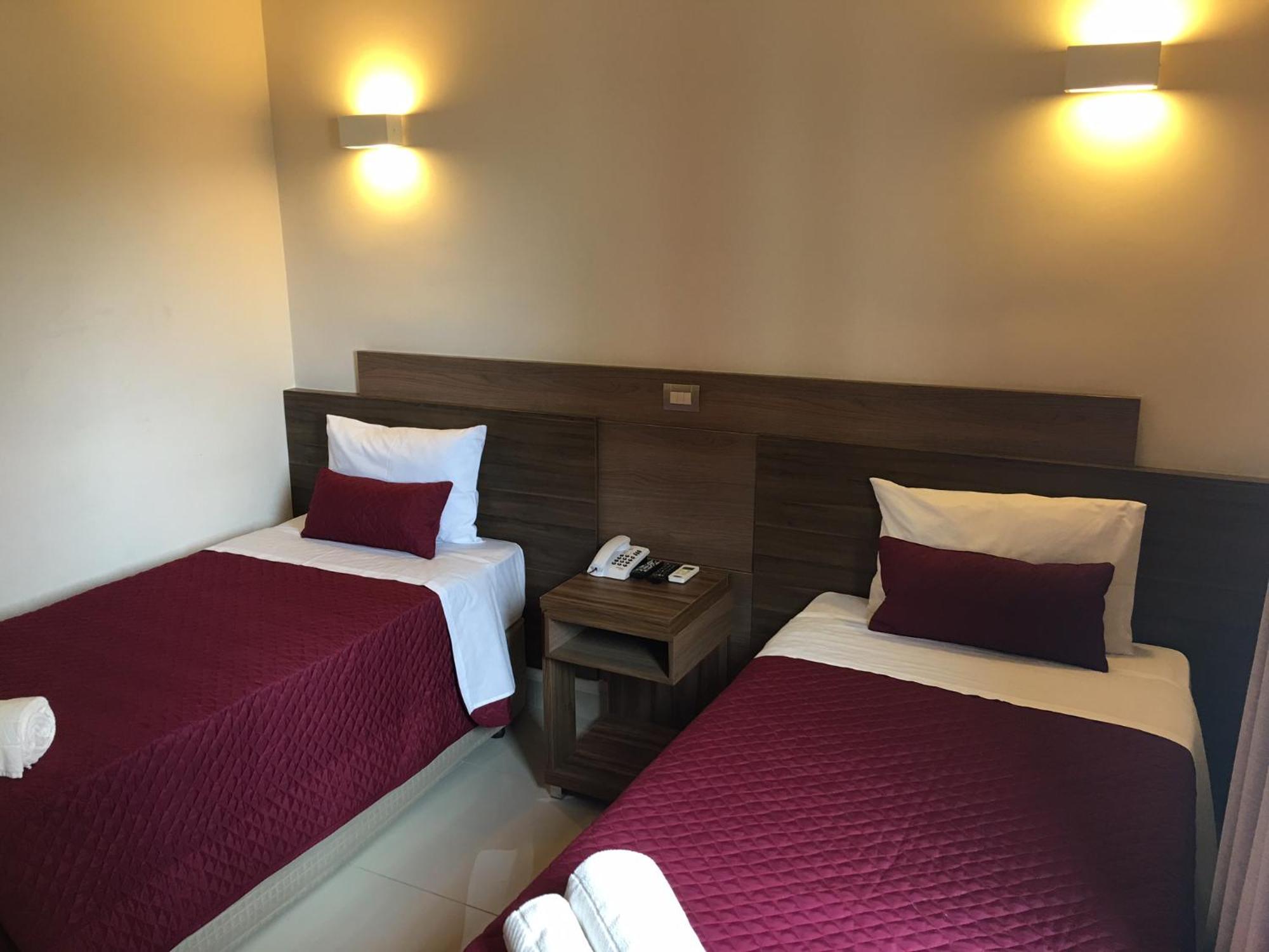 Ipe Center Hotel