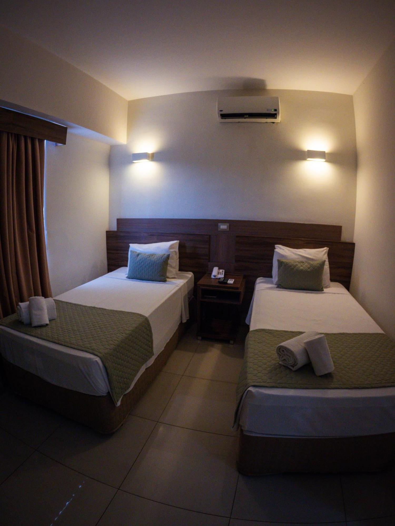 Hotel Ipe Center